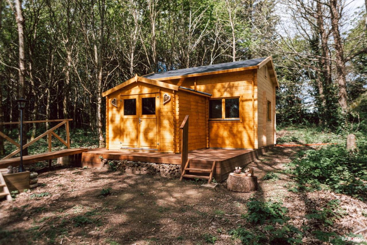 Cabane Insolite Avec Escape Game Saint-Evarzec Exterior photo
